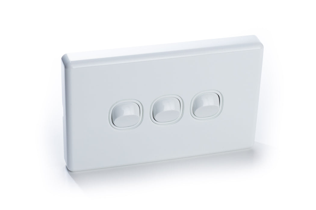 Ora Evander 3 Gang Switch